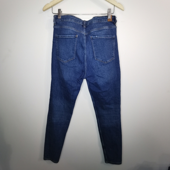 Zara High Waisted Jeans - Picture 6 of 10